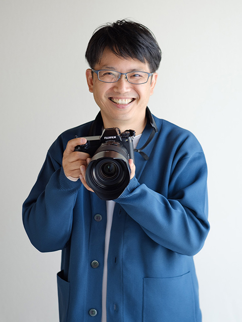 にしだ写真館 三代目フォトグラファー 西田朋之